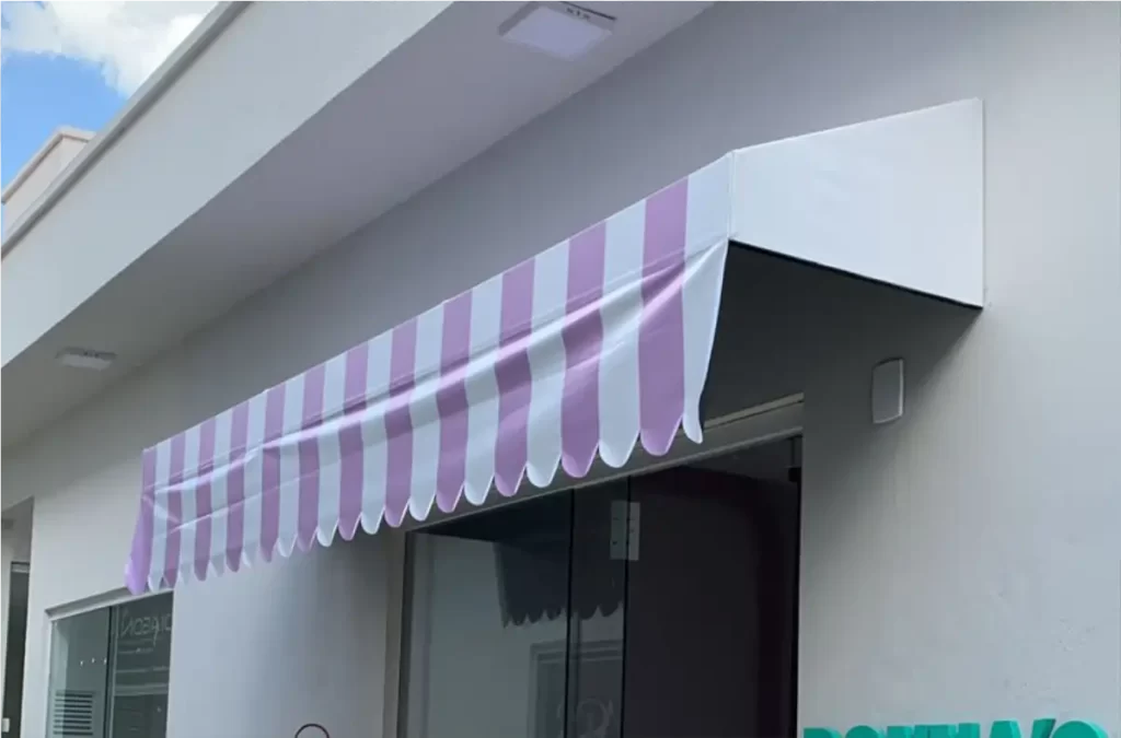 toldo; toldo cortina; toldo fixo; toldo sombreiro; toldo para externa; toldo com vizeira; toldo sol; toldo; toldo para chuva;