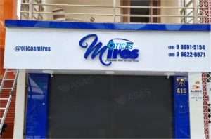 Fachada de ACM Comunicação visual Fachada comercial Fachada empresarial Fachada moderna Projeto de fachada Fachada em ACM Fachada personalizada ACM Fachada durável Fachada de baixo custo de manutenção Fachada para lojas Fachada para empresas Fachada de alto padrão Fachada de qualidade Fachada moderna e inovadora